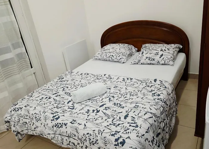 Проживание в семье 7 *